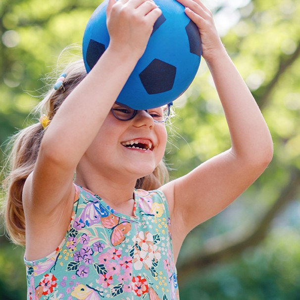 Kinderbrille für Sport und Sonne